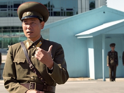 СМИ соревнуются в версиях расстрела министра вооруженных сил КНДР