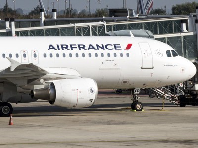Air France пытается выиграть время для переговоров