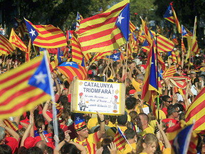 Политики Барселоны продолжают подготовку к референдуму