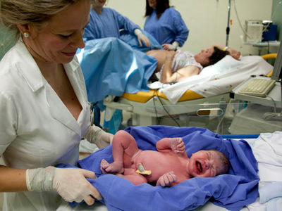В Бразилии 51-летняя женщина стала мамой в 21 раз