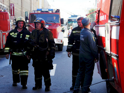 Три человека погибли в результате пожара в жилом доме в Ленобласти