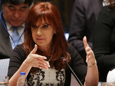 Президента Аргентины подозревают в убийстве прокурора