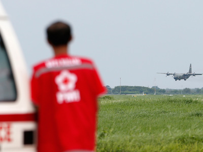 Семьи жертв крушения AirAsia получат по 24 тысячи долларов компенсации