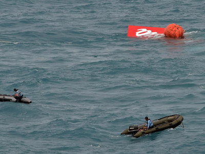 В Яванском море обнаружен крупный фрагмент лайнера AirAsia