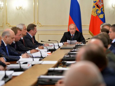 Путин: Россия повысит экономический суверенитет