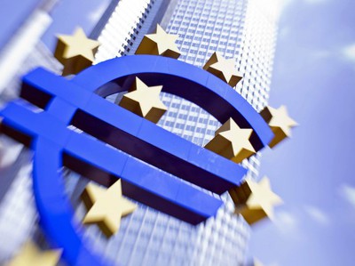 Заявления Драги спровоцировали обвал курса евро