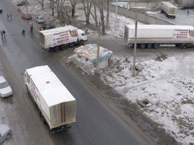 ОБСЕ: колонну с гумпомощью досмотрели украинские таможенники