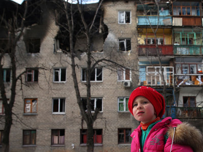 Песков: санкции не помогут миру на Украине