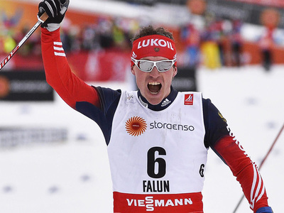 Максим Вылегжанин стал четвертым в лыжном марафоне