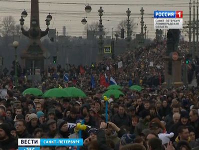 ГУВД: В Петербурге на шествие памяти Немцова пришли более 6 тысяч человек