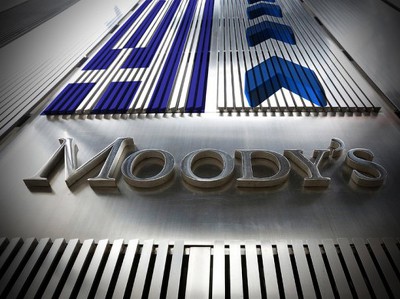 Moody's: выход Греции из евро потенциально опасен
