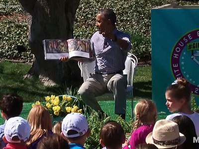 Пчелы не дали Бараку Обаме прочесть сказку возле Белого дома. Видео
