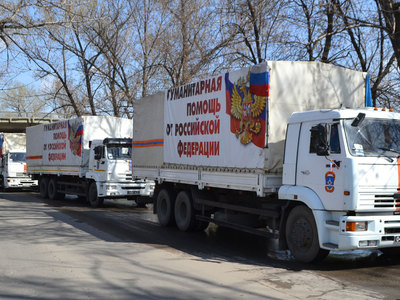 Автоколонна МЧС разгрузилась в Донбассе