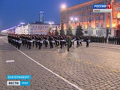 Сводные репетиции парада Победы переместились в центр Екатеринбурга