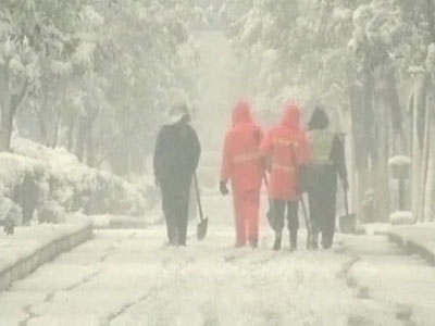 Более 330 тысяч жителей Китая пострадали от снегопада